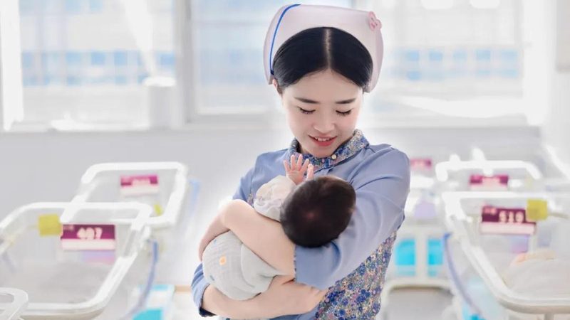 月嫂口碑如何？揭秘新手妈妈如何挑选合适的月嫂