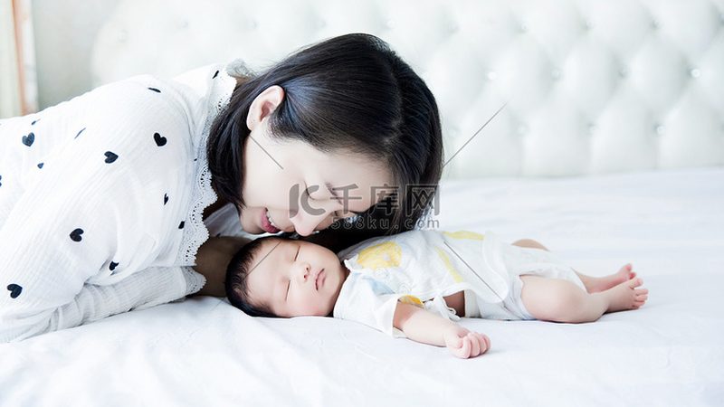 满月发汗仪器：揭秘其工作原理与选购要点**